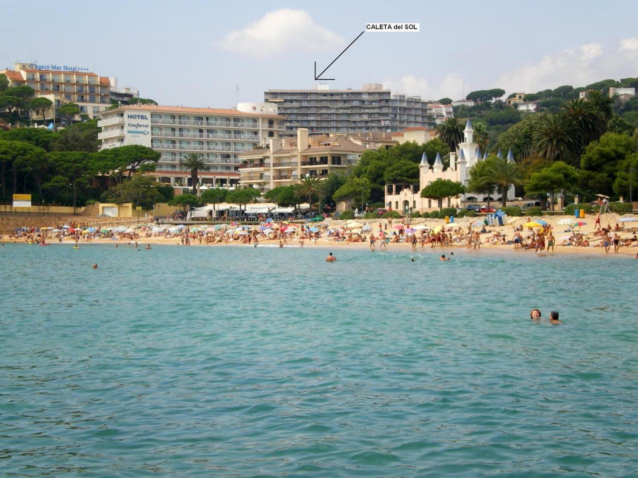 Caleta Sol Petit Apartment ซานต์เฟลิอูเดกีโซลส์ ภายนอก รูปภาพ